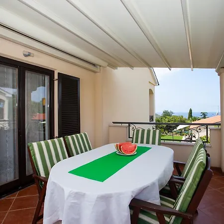 Premium Central Apartments Vrsar Exterior photo