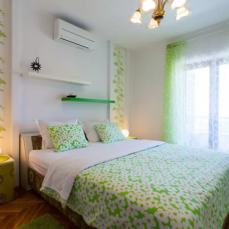 Premium Central Apartments Vrsar Exterior photo
